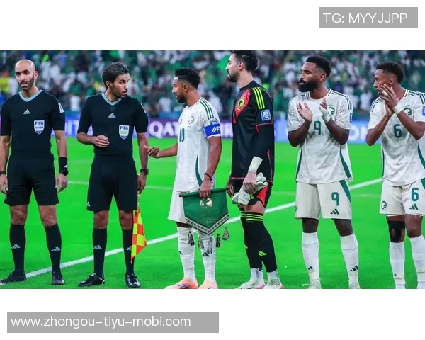 意超杯奖金揭晓冠军950万欧亚军670万四强240万 意超杯奖金揭晓冠军950万欧亚军670万四强240万