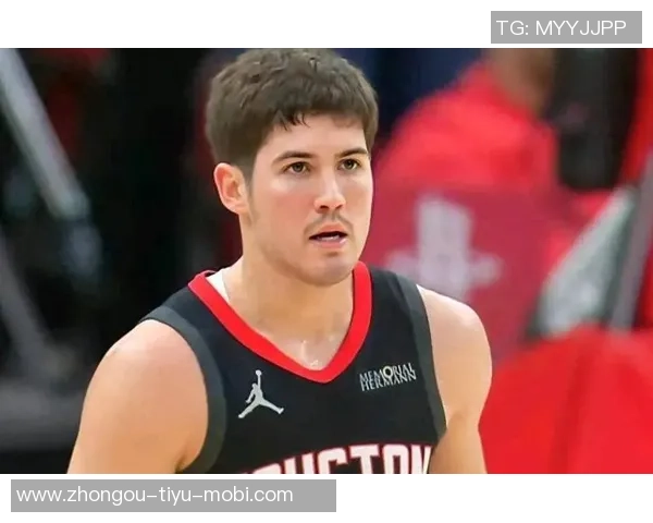 谢泼德谈防守提升:更具对抗性与合理位置选择带来积极变化 谢泼德谈防守提升:更具对抗性与合理位置选择带来积极变化